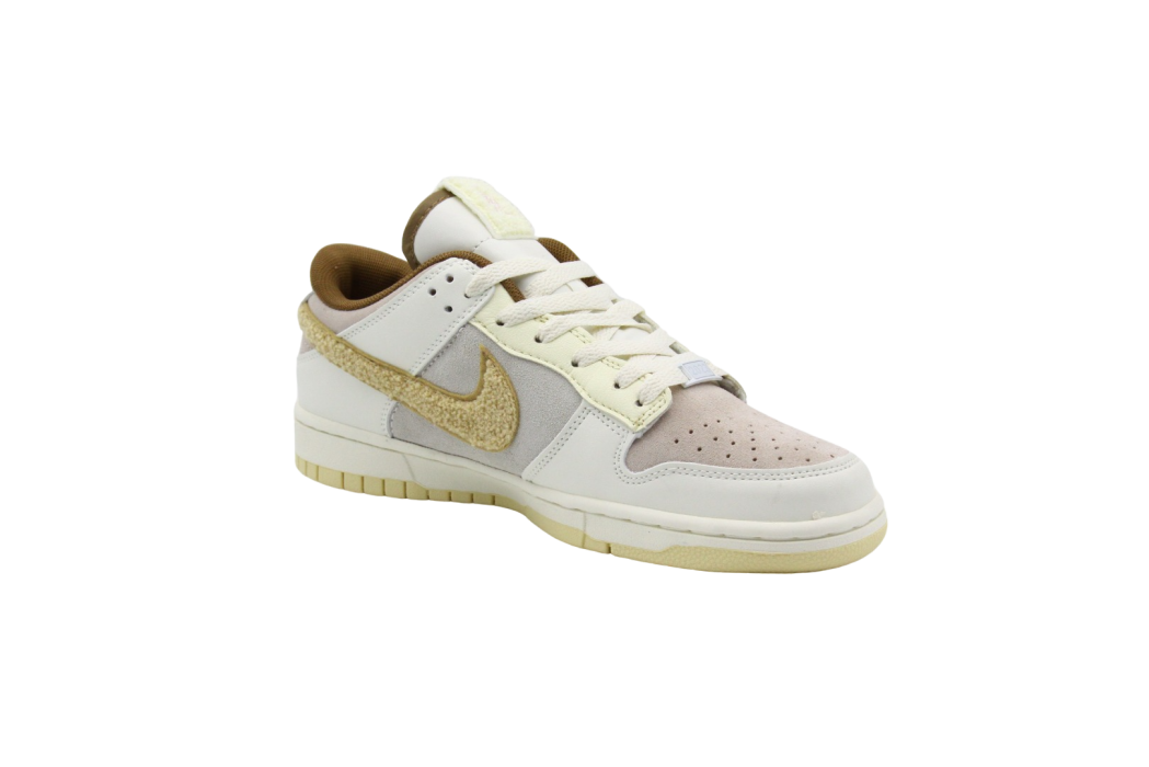 Кроссовки Nike Dunk Low "Year of the Rabbit"