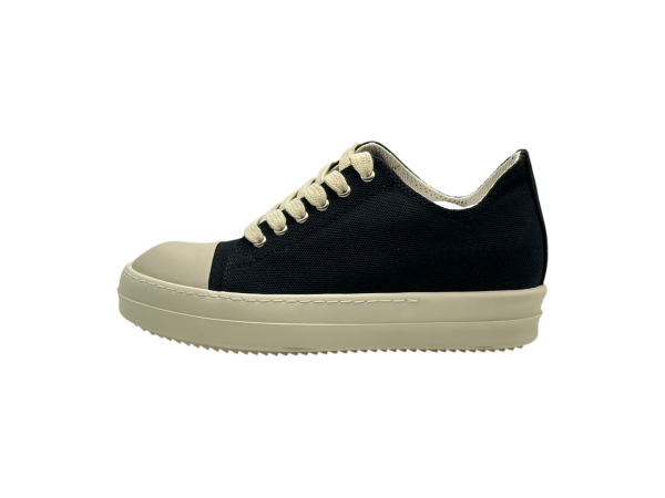 RICK OWENS DRKSHDW FW25 CONCORDIANS LOW SNEAKS IN BLACK/MILK