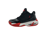 Кроссовки Nike Air Jordan Max Aura 4 'Bred'