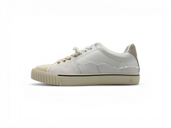 Maison Margiela New Evolution White