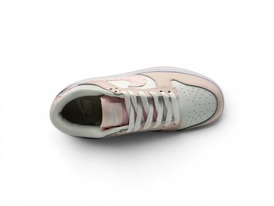 Кроссовки Nike Dunk Low 'Pink Paisley'