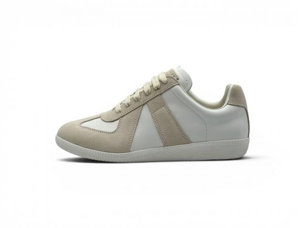 MAISON MARGIELA Replica 'Triple White'