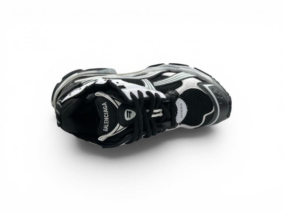 Кроссовки Balenciaga Runner 'White Black White'