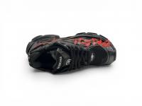 Кроссовки Balenciaga Runner Graffiti Sneakers 'Black/Red Mesh/Nylon'
