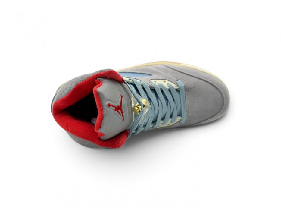Кроссовки Nike Air Jordan 5 Retro x Trophy Room 'Ice Blue'