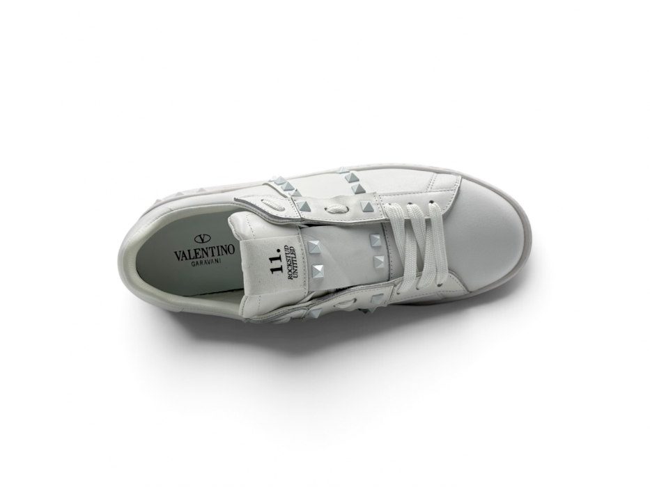 Кроссовки Valentino Rockstud Untitled 'Triple White'