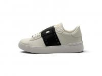 Кроссовки Valentino Rockstud Untitled 'White Black'