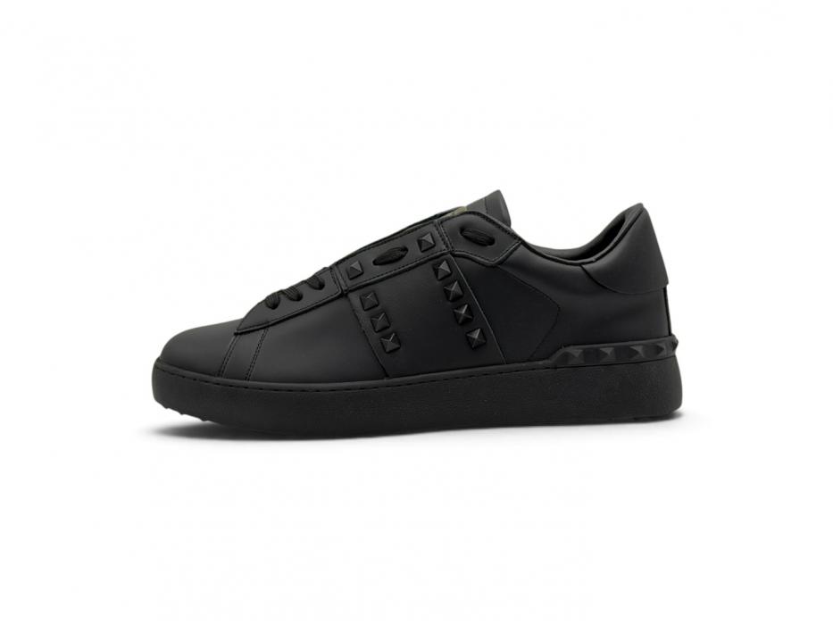 Кроссовки Valentino Rockstud Untitled 'Triple Black'