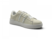 Кроссовки Valentino Rockstud Untitled 'Milk'