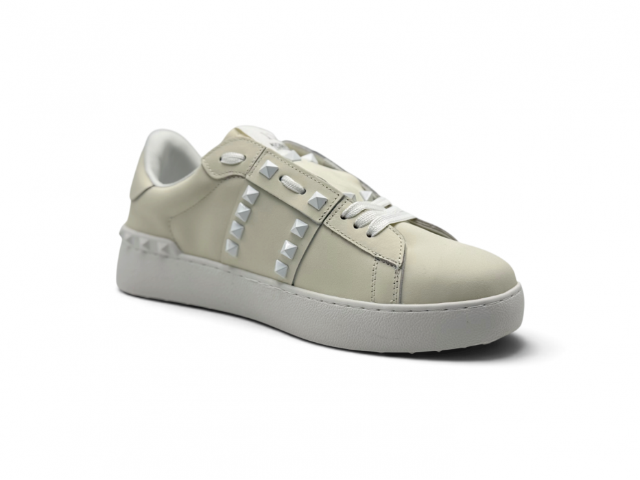 Кроссовки Valentino Rockstud Untitled 'Milk'