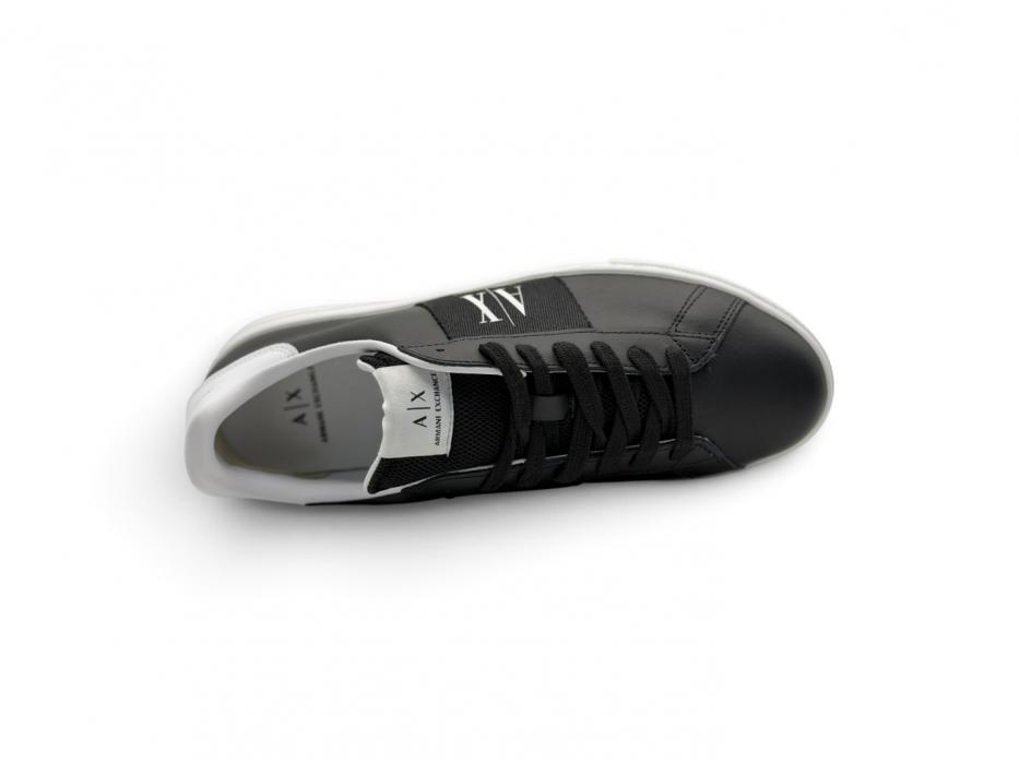 Кроссовки Armani Exchange Side Logo Patch 'Black White'