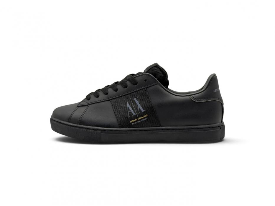 Кроссовки Armani Exchange Side Logo Patch 'Triple Black'