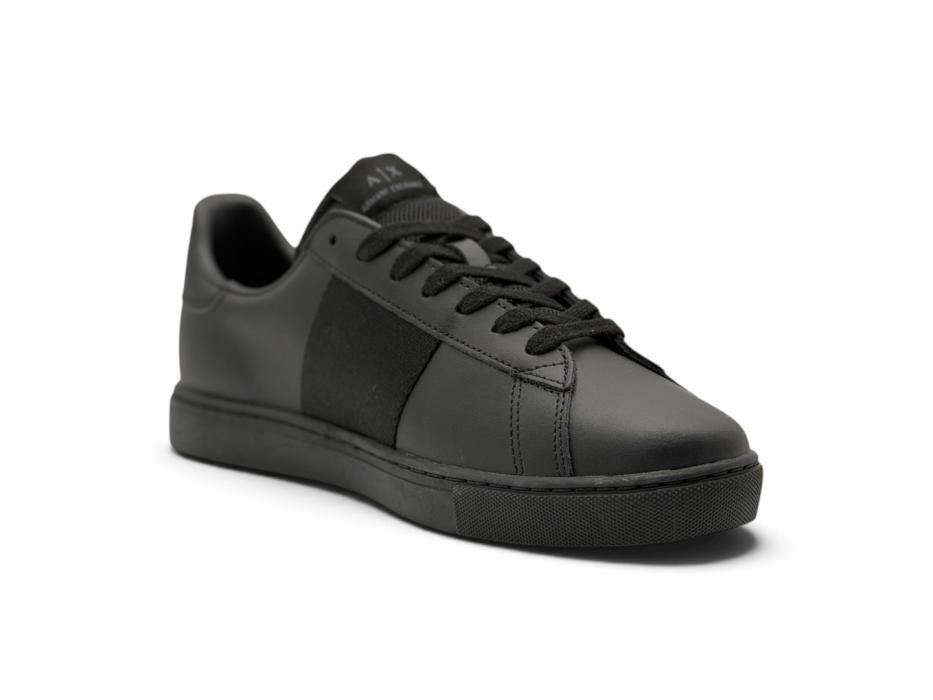 Кроссовки Armani Exchange Side Logo Patch 'Triple Black'