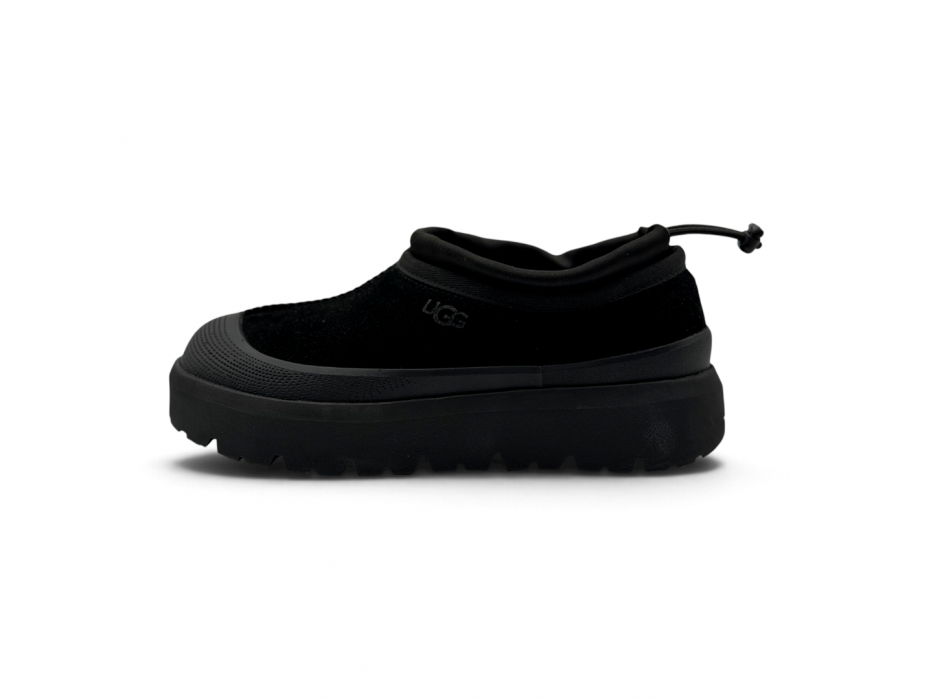 UGG Tasman Weather Hybrid Slipper 'Black'