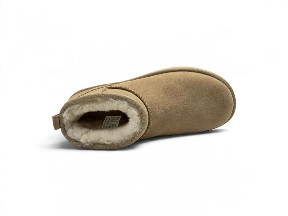 UGG Classic mini 'Sand'